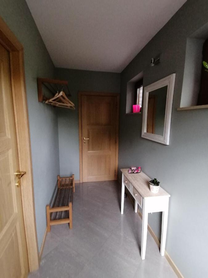 L'Atelier D'Arthur - Gite Chaleureux Avec Jacuzzi. Tenneville Ngoại thất bức ảnh