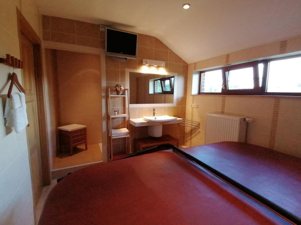 L'Atelier D'Arthur - Gite Chaleureux Avec Jacuzzi. Tenneville Ngoại thất bức ảnh